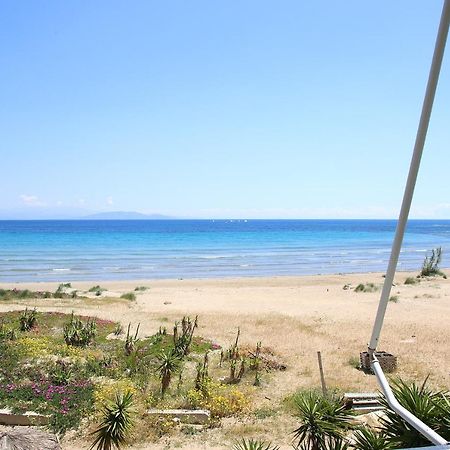 Nami Sea View Near Airport Apartment อาร์เตมีดา ภายนอก รูปภาพ